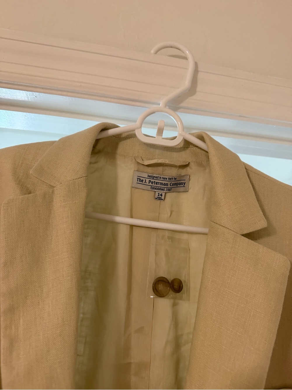 Light Tan Women's Linen Blend Blazer - Classic Single-Breasted Jacket - Picture 3 of 5